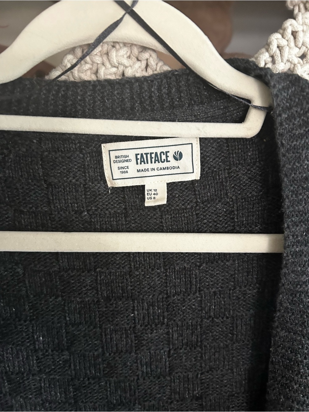 Women’s black open Fatface cardigan with pockets - Picture 3 of 3